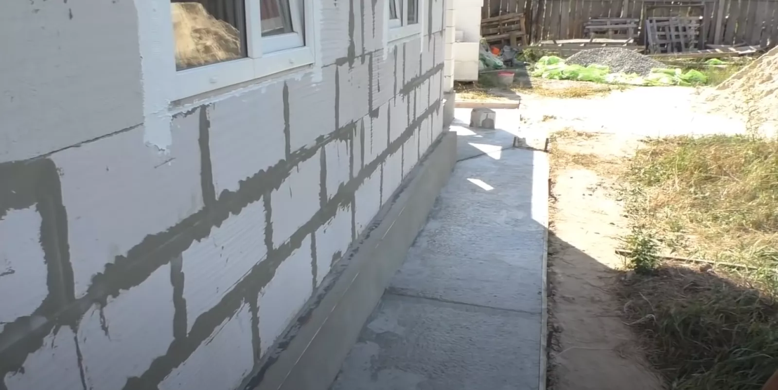 Бетонная отмостка в Нальчике — фото 1